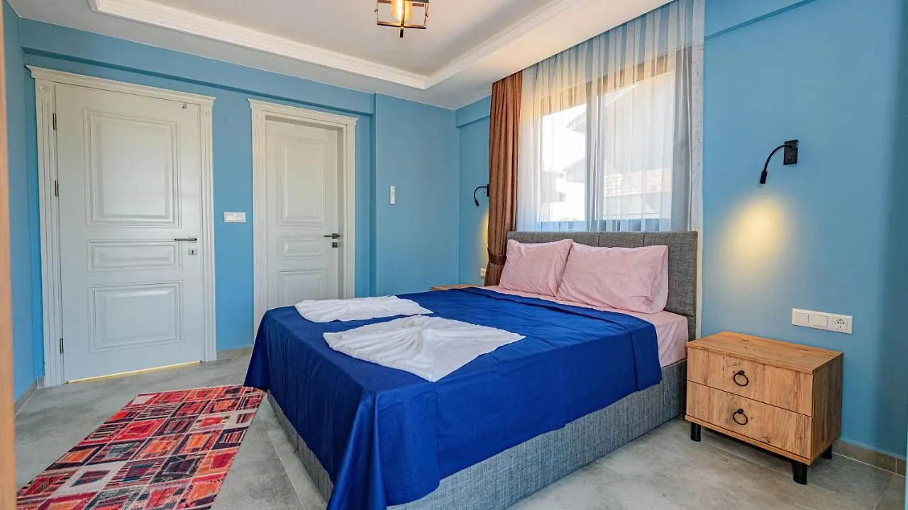 Soeguet 2 - 4 Bedroom With Jacuzzi In Fethiye Villa