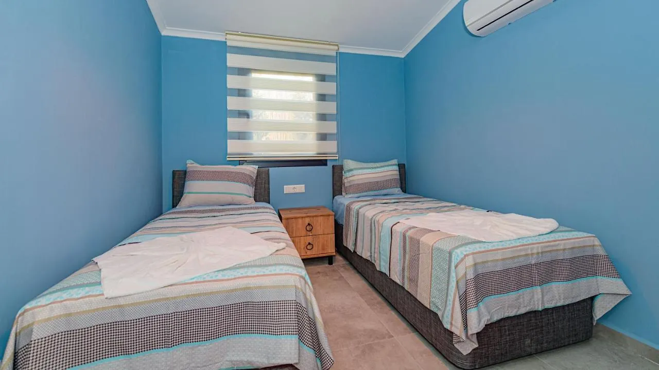 Soeguet 2 - 4 Bedroom With Jacuzzi In Fethiye