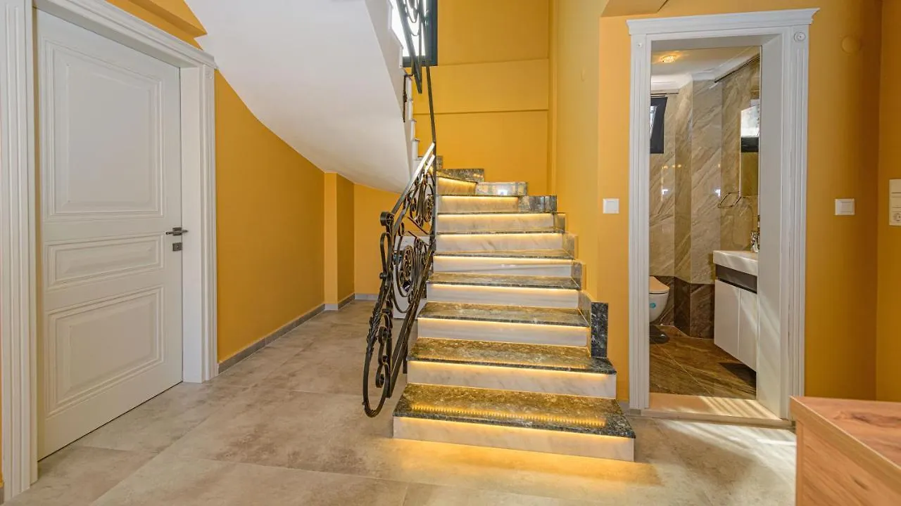 Villa Soeguet 2 - 4 Bedroom With Jacuzzi In Fethiye
